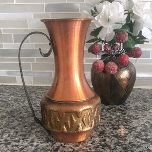 Antique Hammered Copper Pitcher Vase.